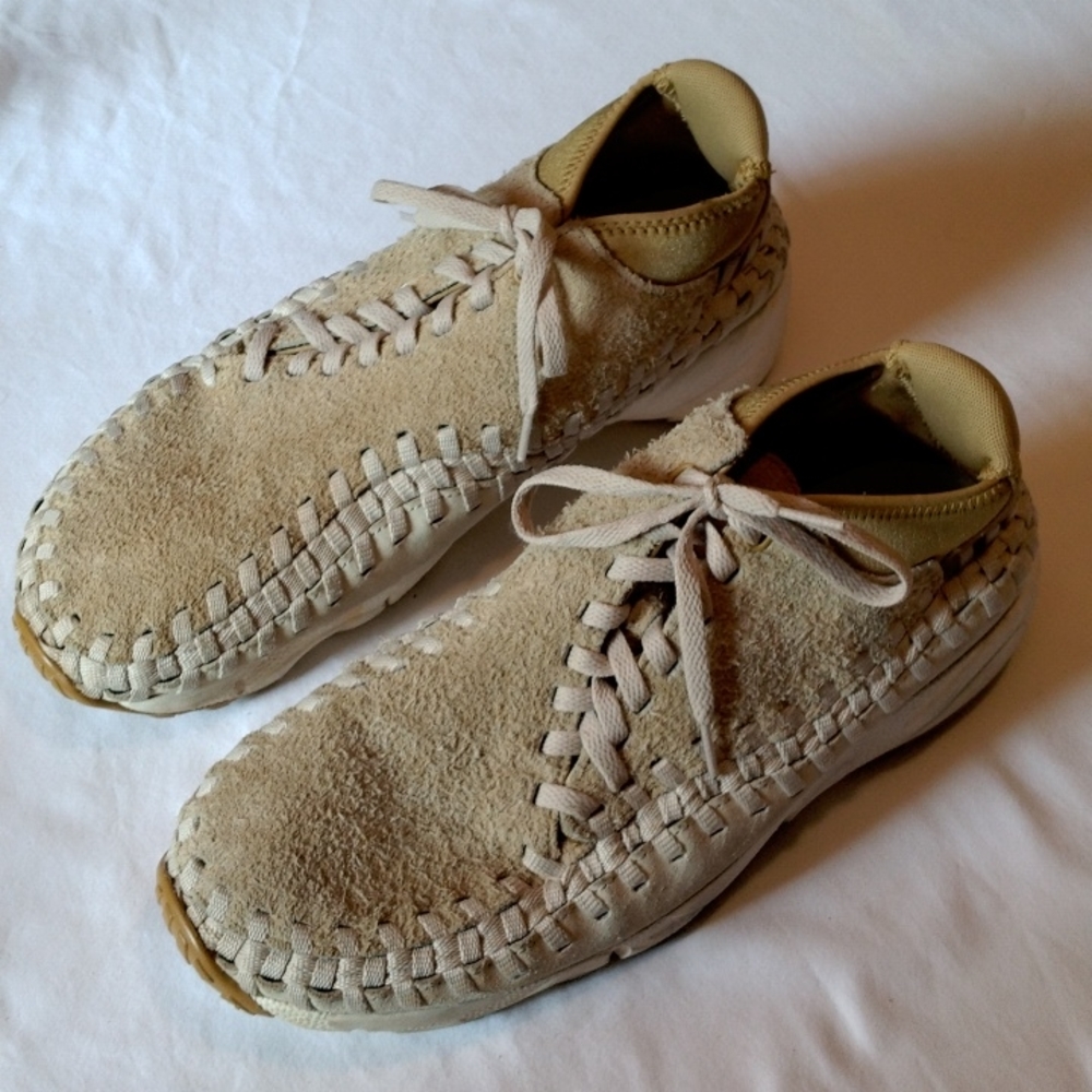 Nike Footscape woven khaki lace up size 11.5